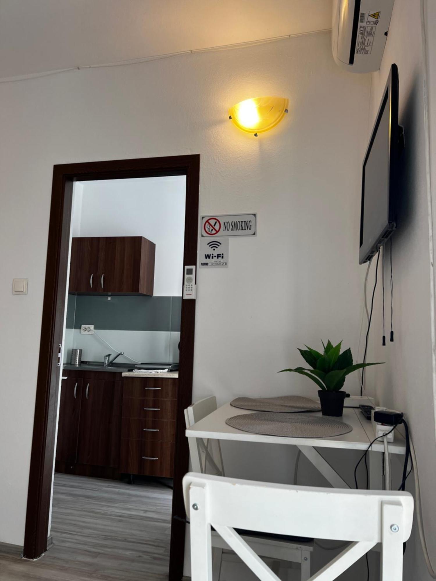 Apartmán Casa Habana 2 Oradea Exteriér fotografie